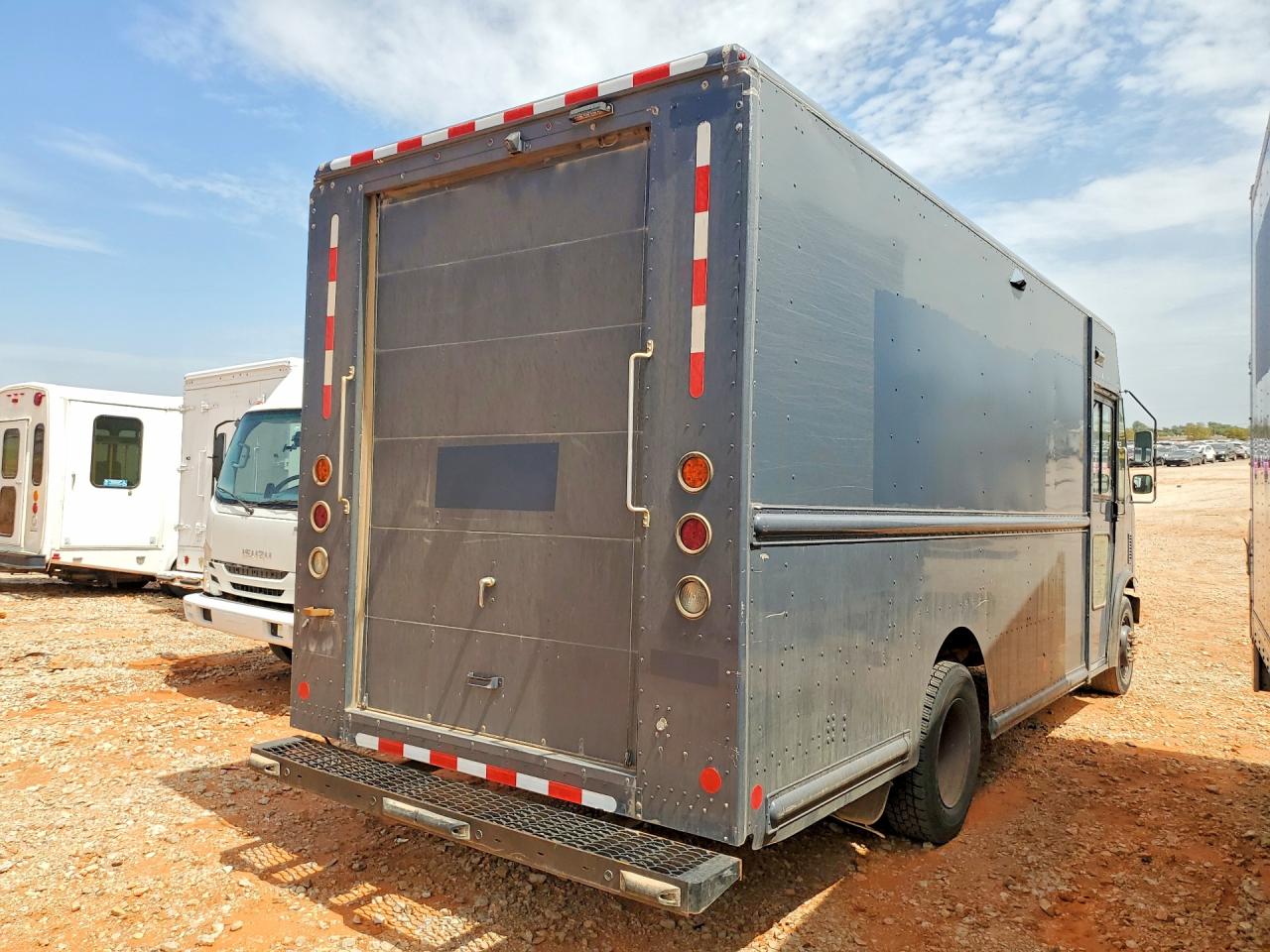 2020 FORD F59 — снимка 3