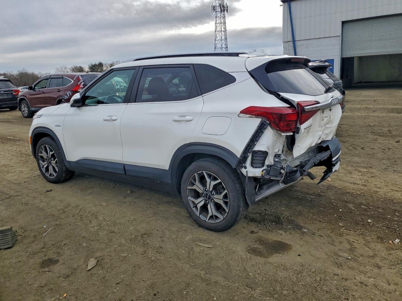 2022 KIA SELTOS EX — снимка 2