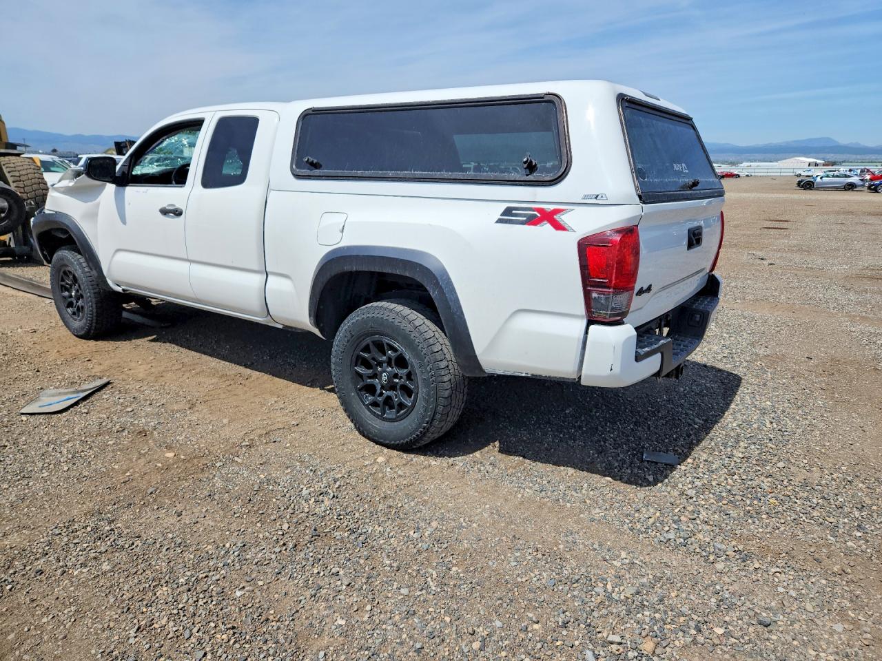 2021 TOYOTA TACOMA SR V6 — снимка 2