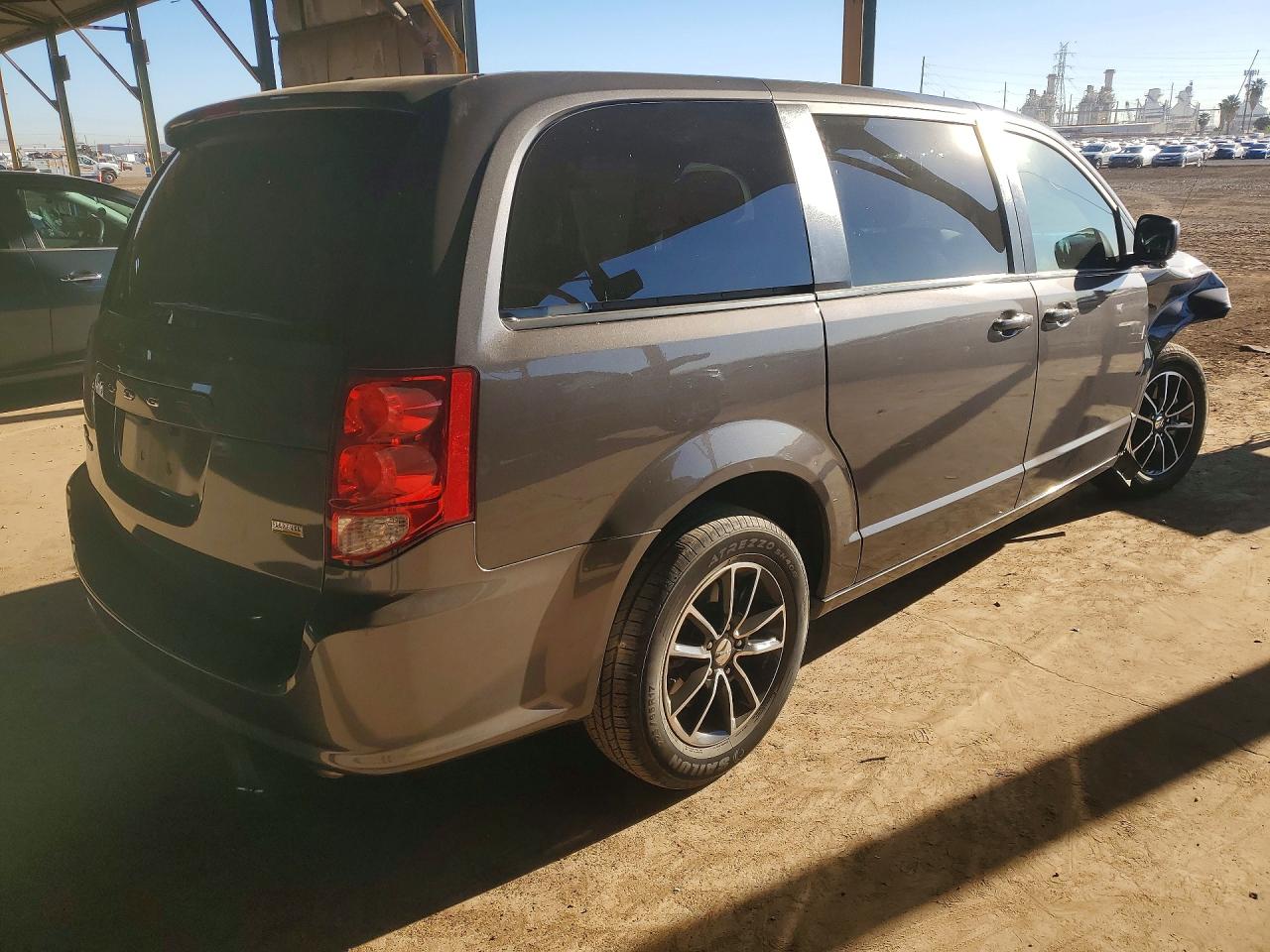 2018 DODGE GRAND CARAVAN SE — снимка 3