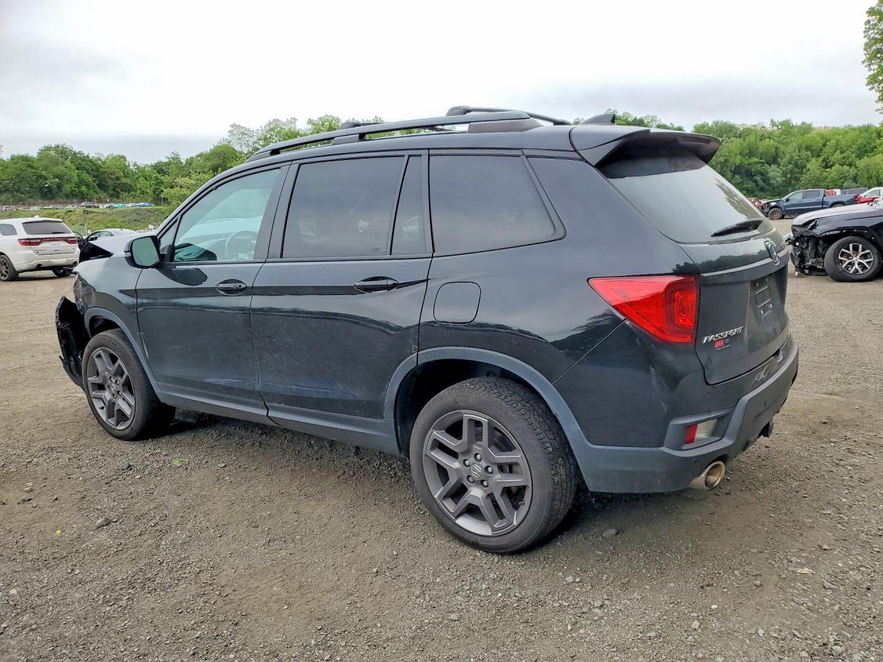 2023 HONDA PASSPORT EXL — снимка 2