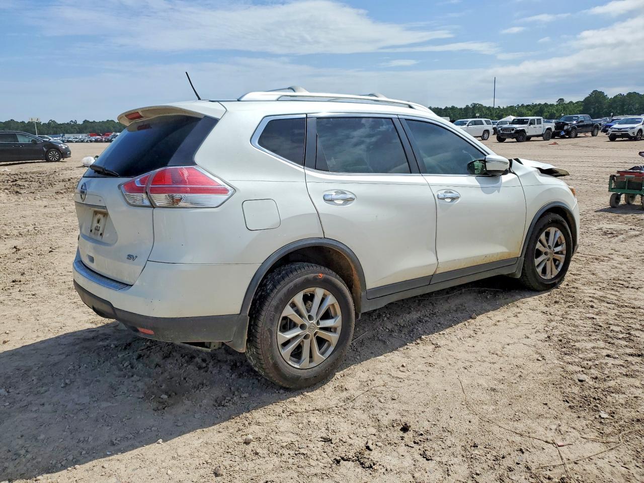 2015 NISSAN ROGUE SV — снимка 3