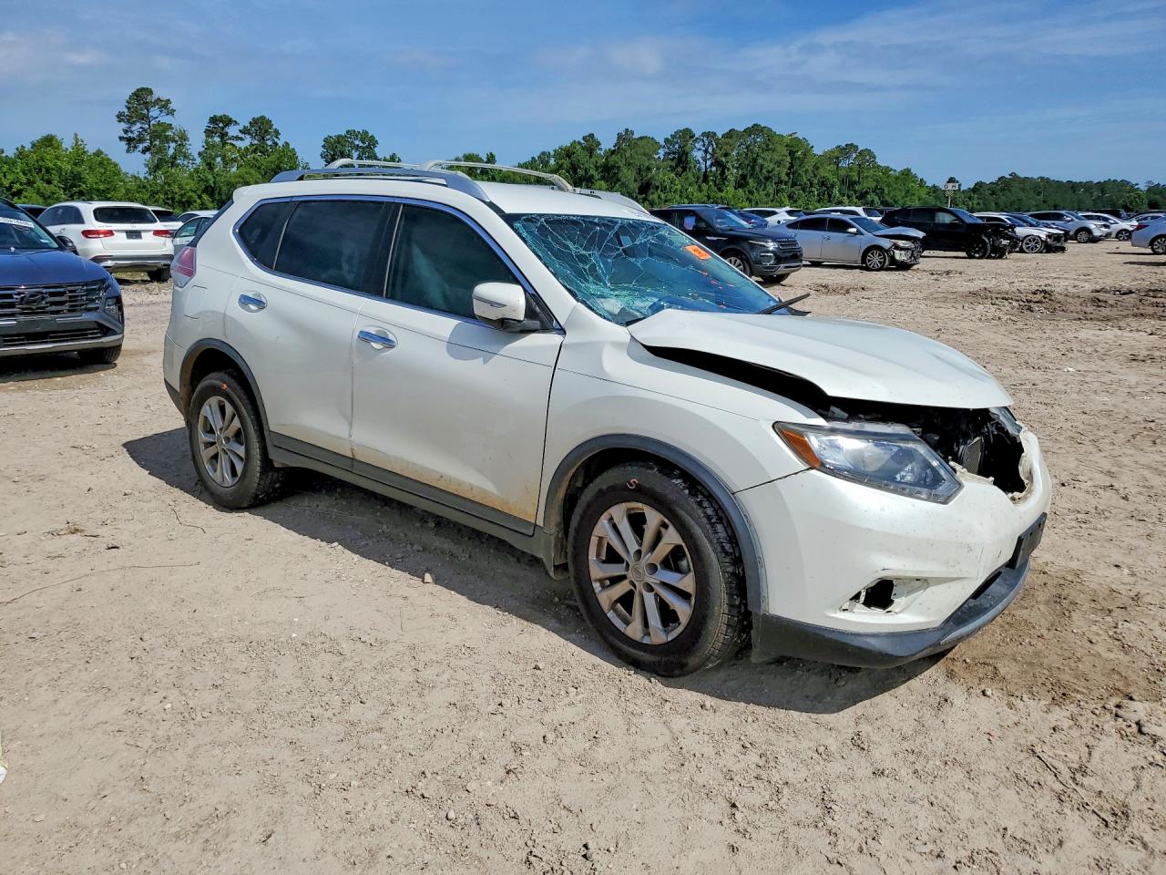 2015 NISSAN ROGUE SV — снимка 4