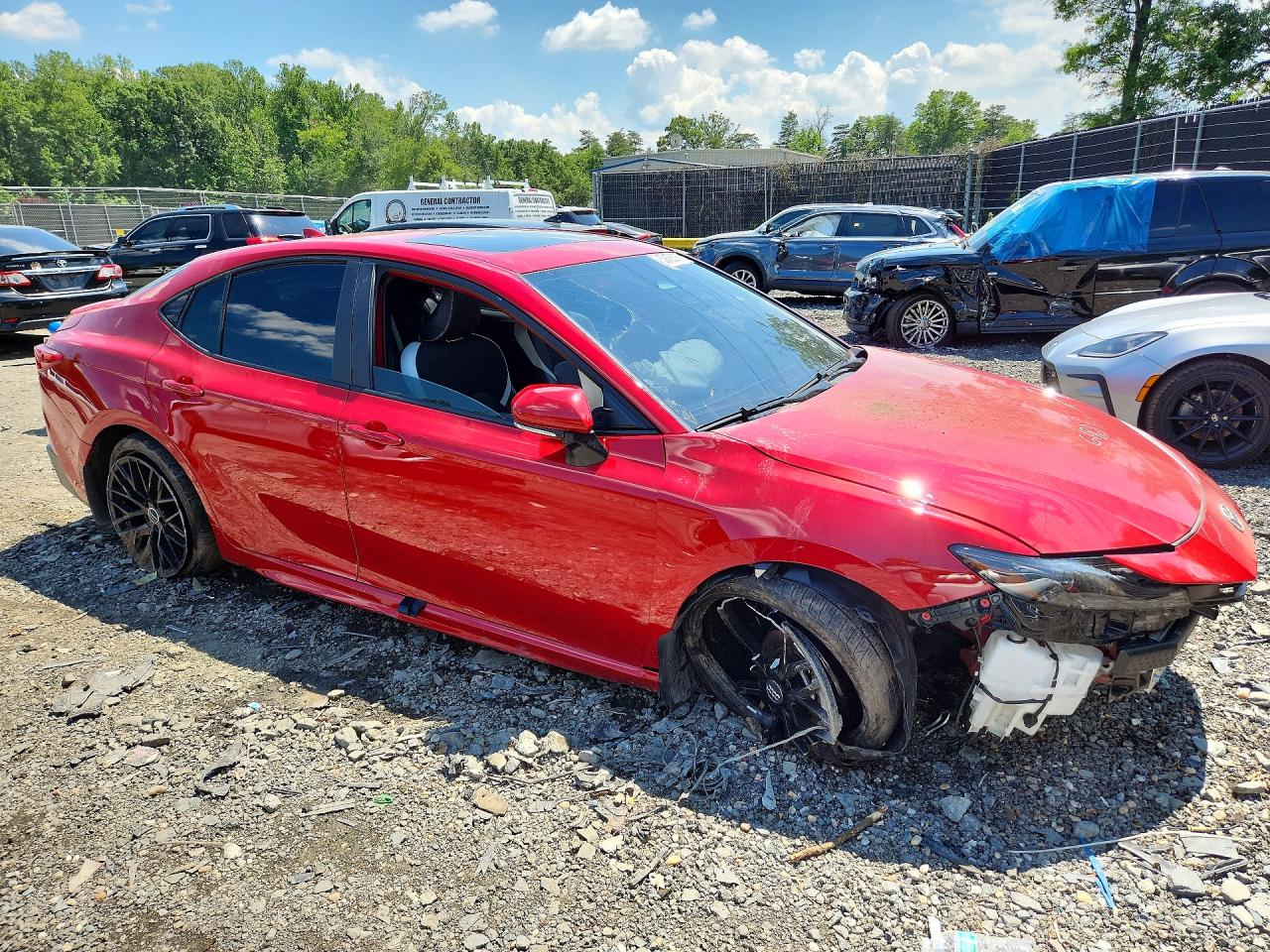 2025 TOYOTA CAMRY SE — снимка 4