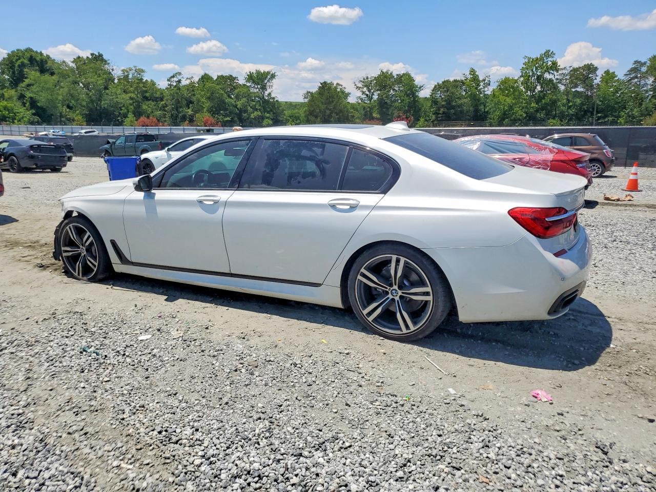 2018 BMW 740 I — снимка 2