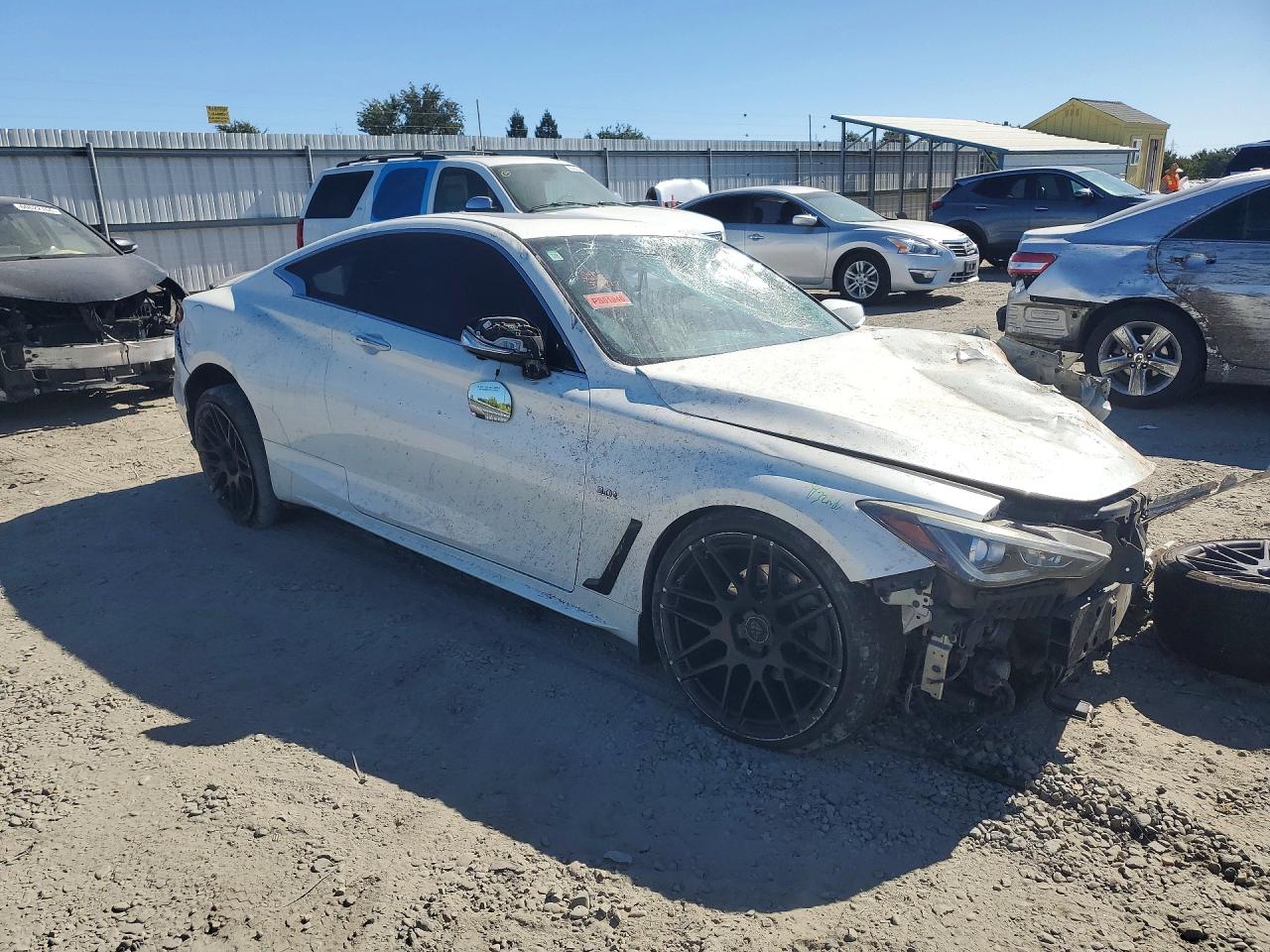 2017 INFINITI Q60 3.0T PREMIUM — снимка 4