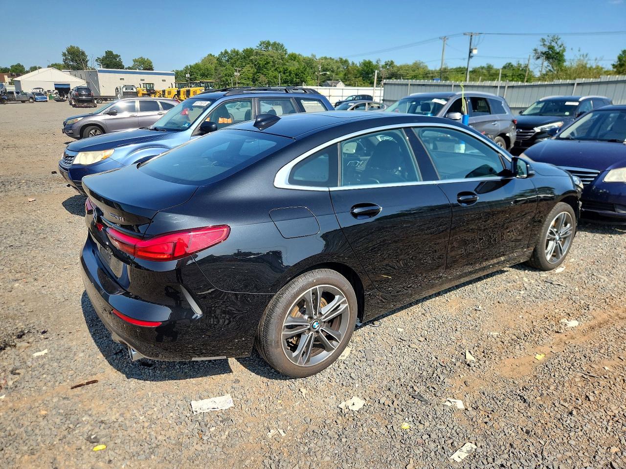2021 BMW 228XI — снимка 3