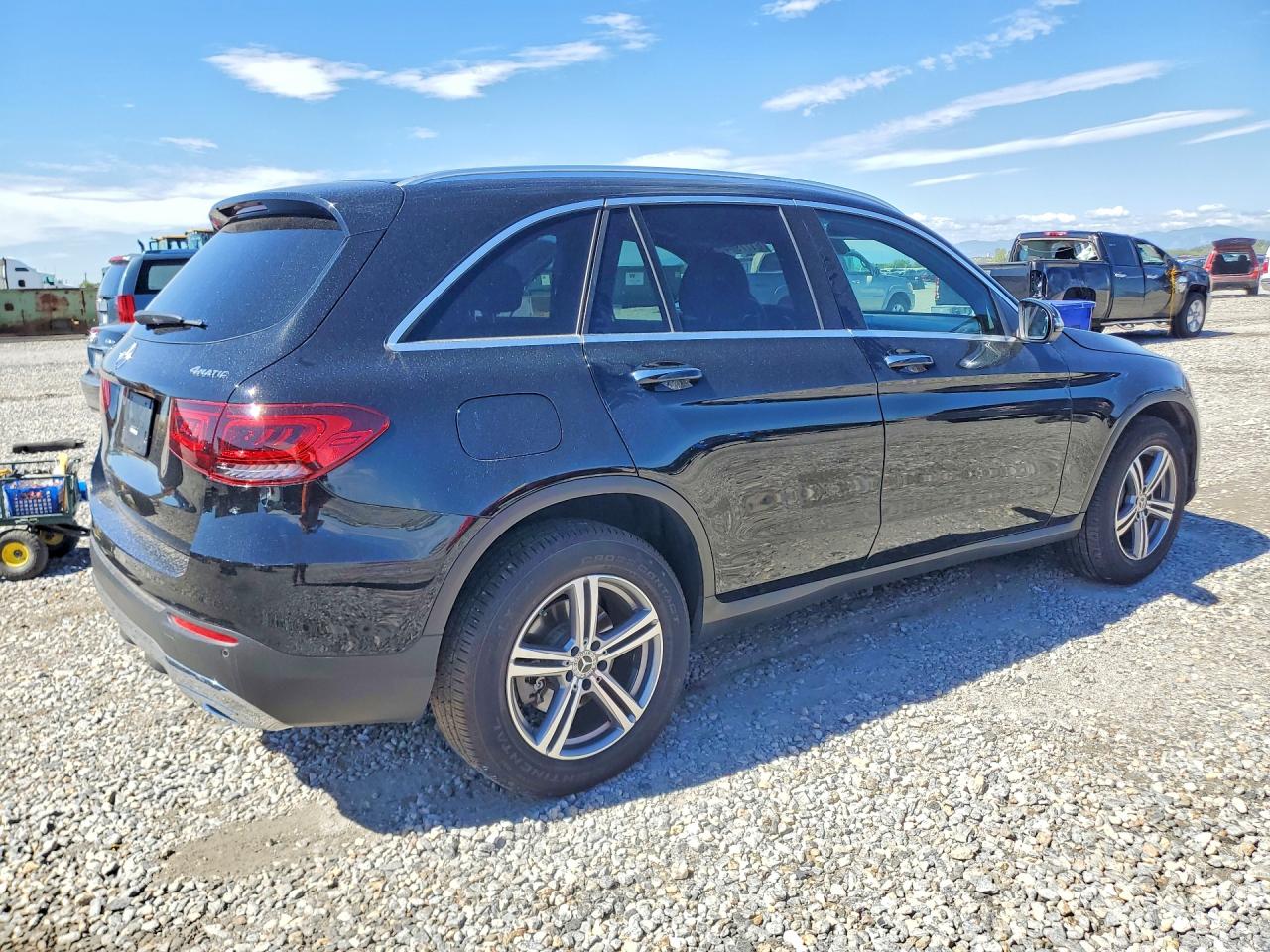 2022 MERCEDES-BENZ GLC 300 4MATIC — снимка 3