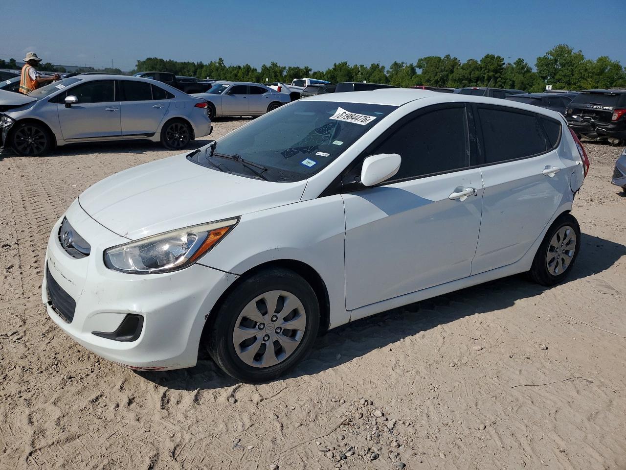 2016 HYUNDAI ACCENT SE