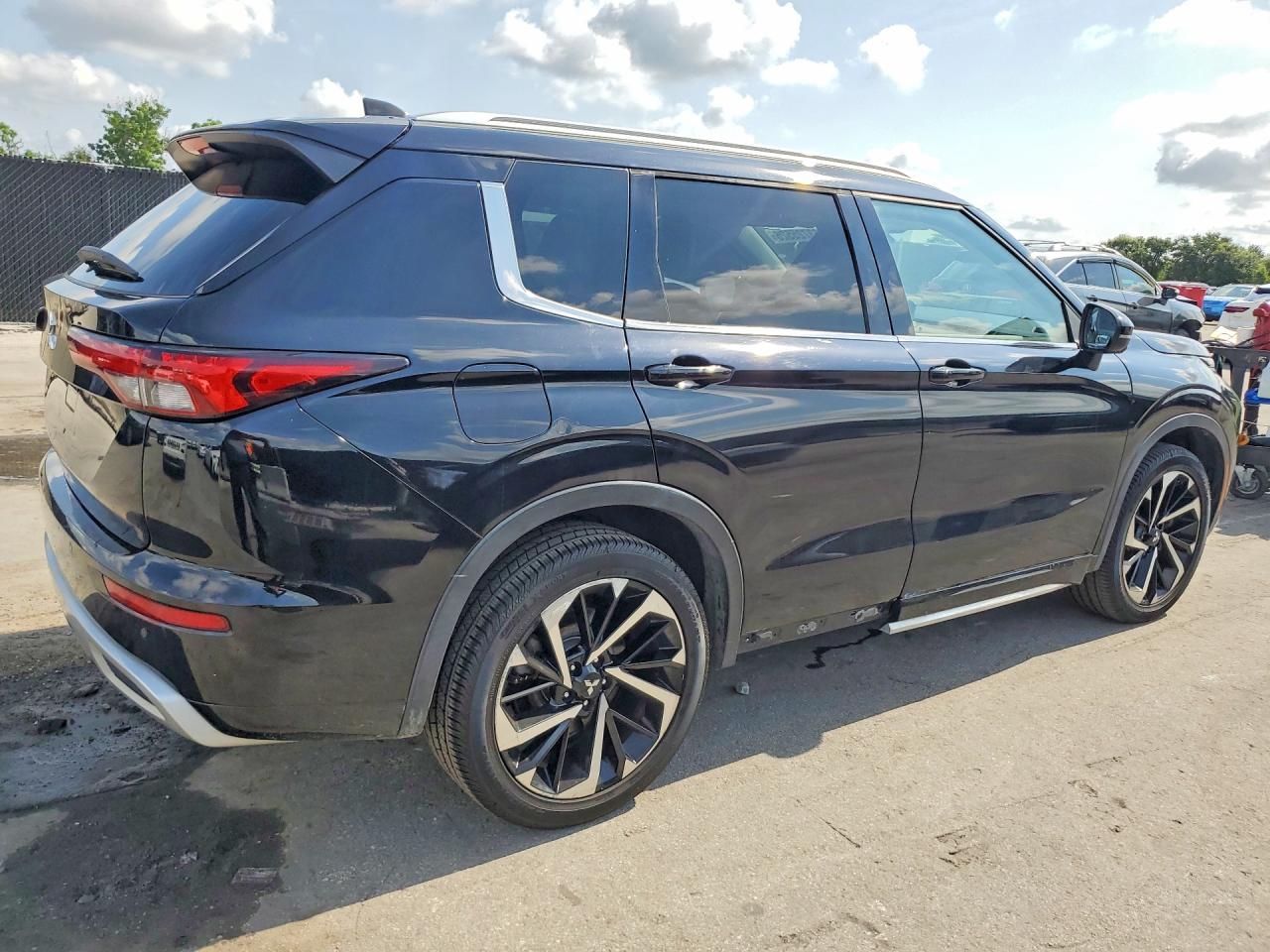2022 MITSUBISHI OUTLANDER SEL — снимка 3
