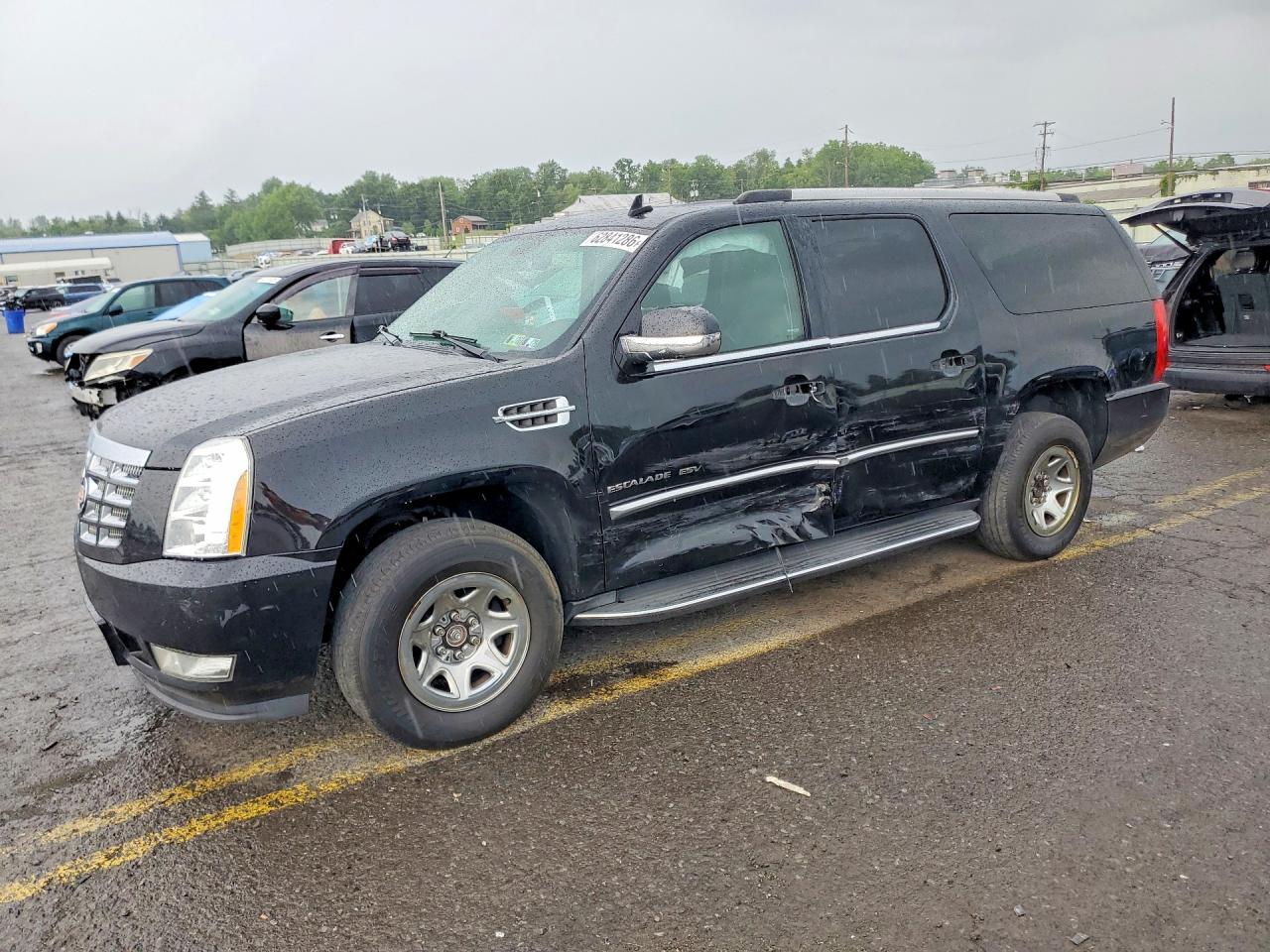 2013 CADILLAC ESCALADE ESV LUXURY