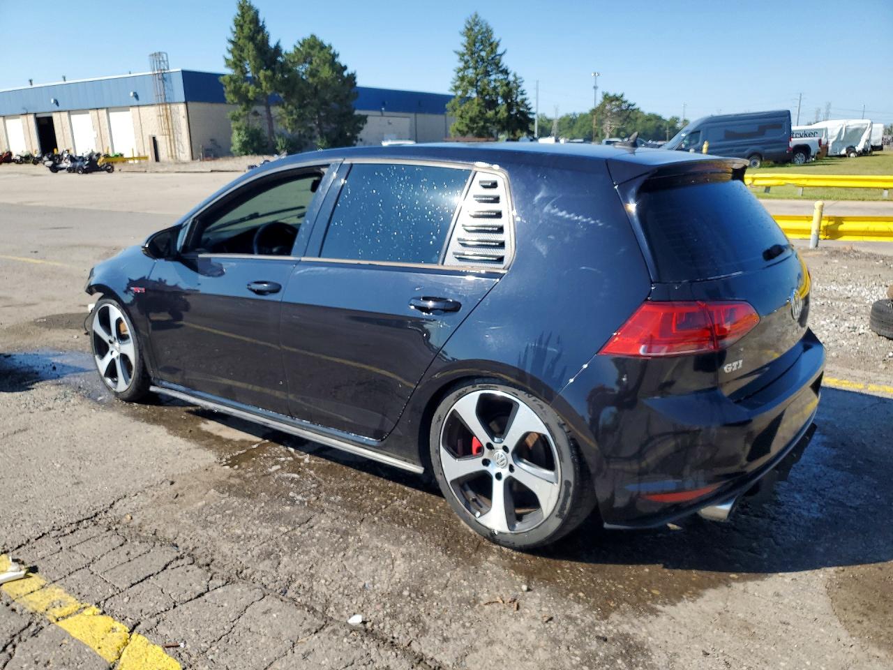 2017 VOLKSWAGEN GTI S — снимка 2