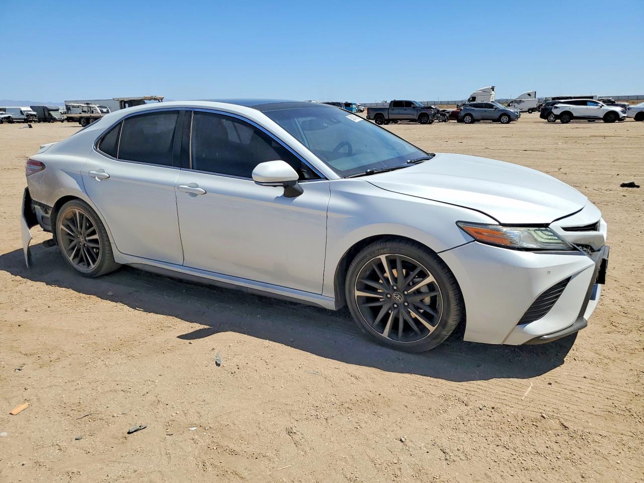 2019 TOYOTA CAMRY XSE V6 — снимка 4