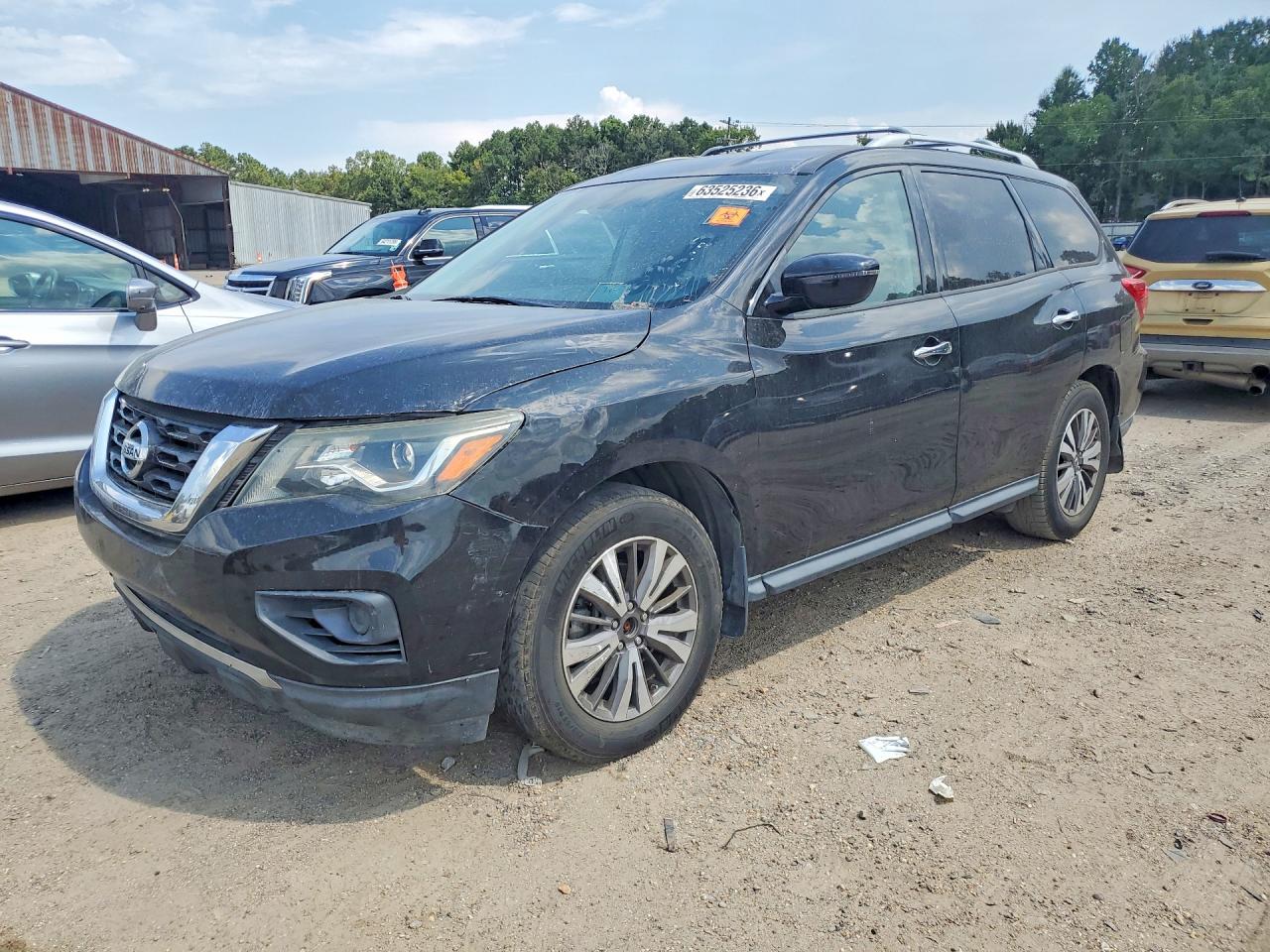 2017 NISSAN PATHFINDER S