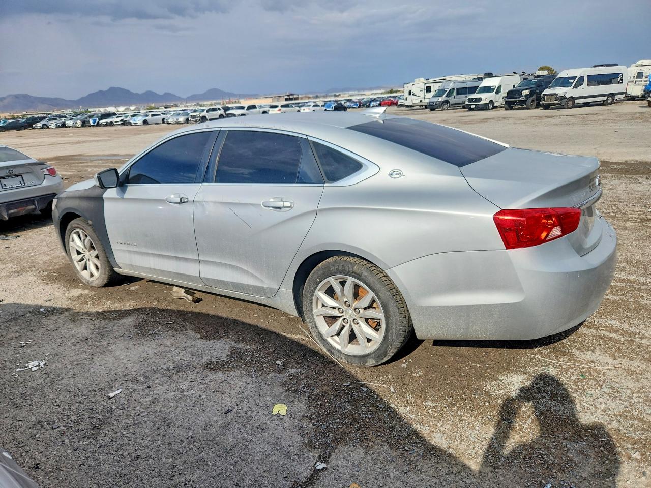 2017 CHEVROLET IMPALA LT — снимка 2