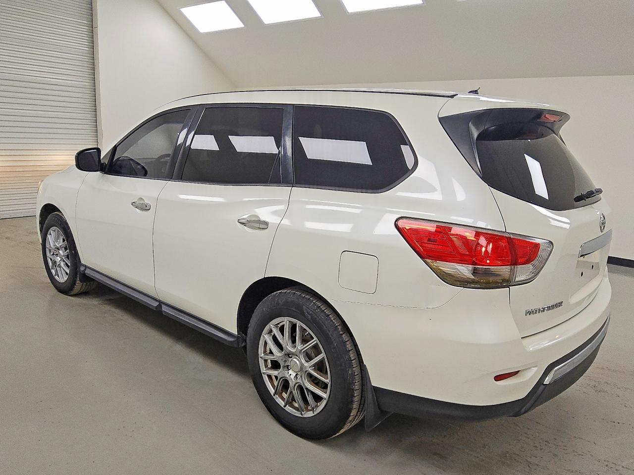 2015 NISSAN PATHFINDER S — снимка 2