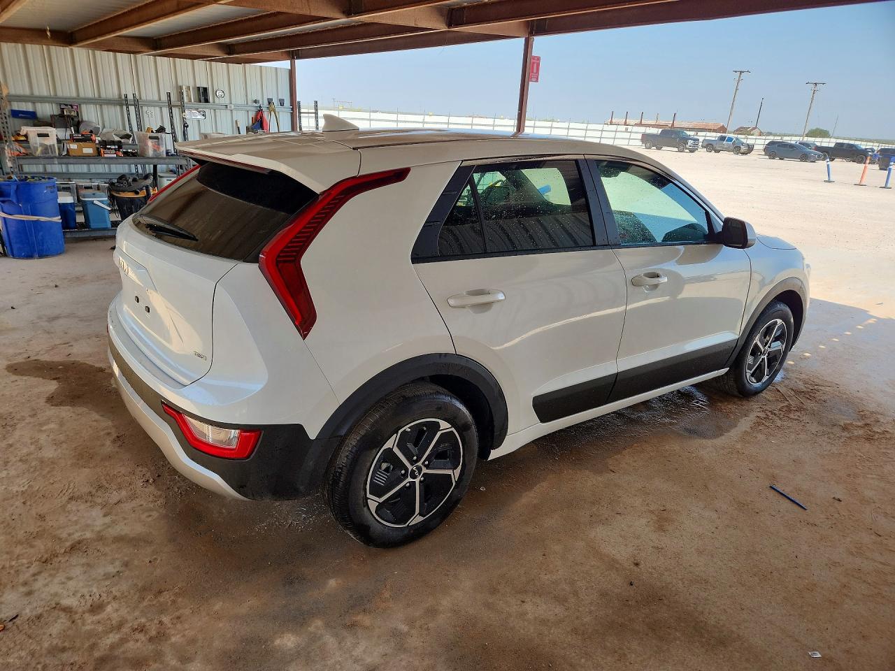2026 KIA NIRO LX — снимка 3