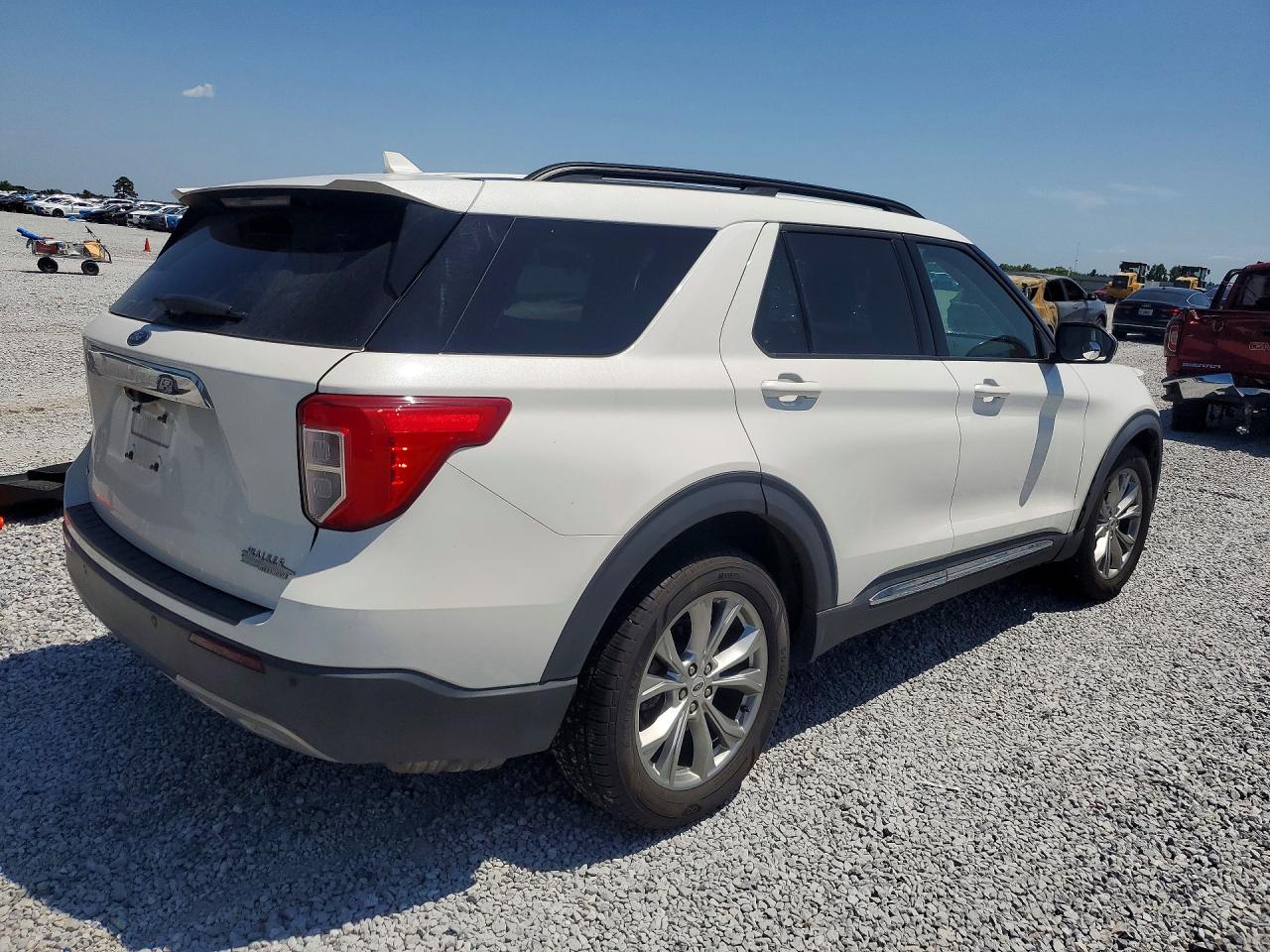 2021 FORD EXPLORER XLT — снимка 3