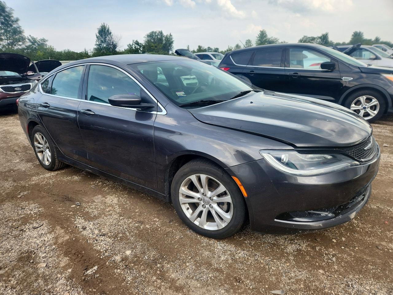 2016 CHRYSLER 200 LIMITED — снимка 4