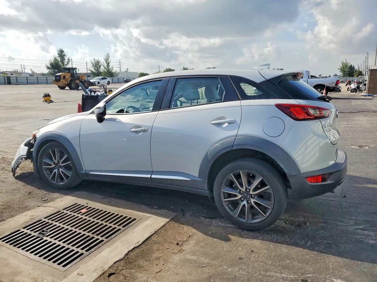 2017 MAZDA CX-3 GRAND TOURING — снимка 2