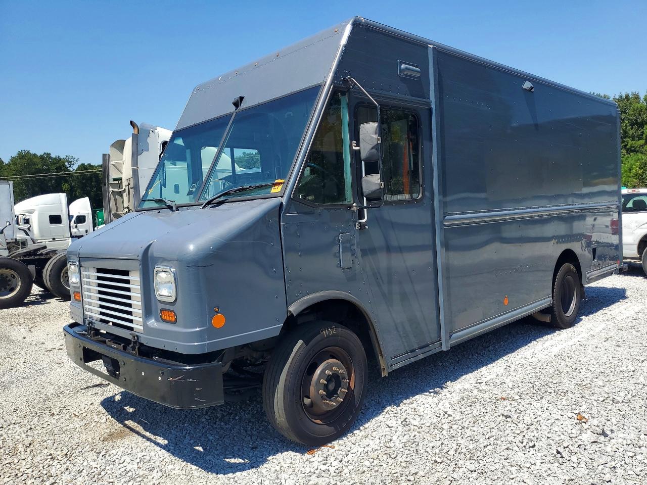 2020 FORD F59