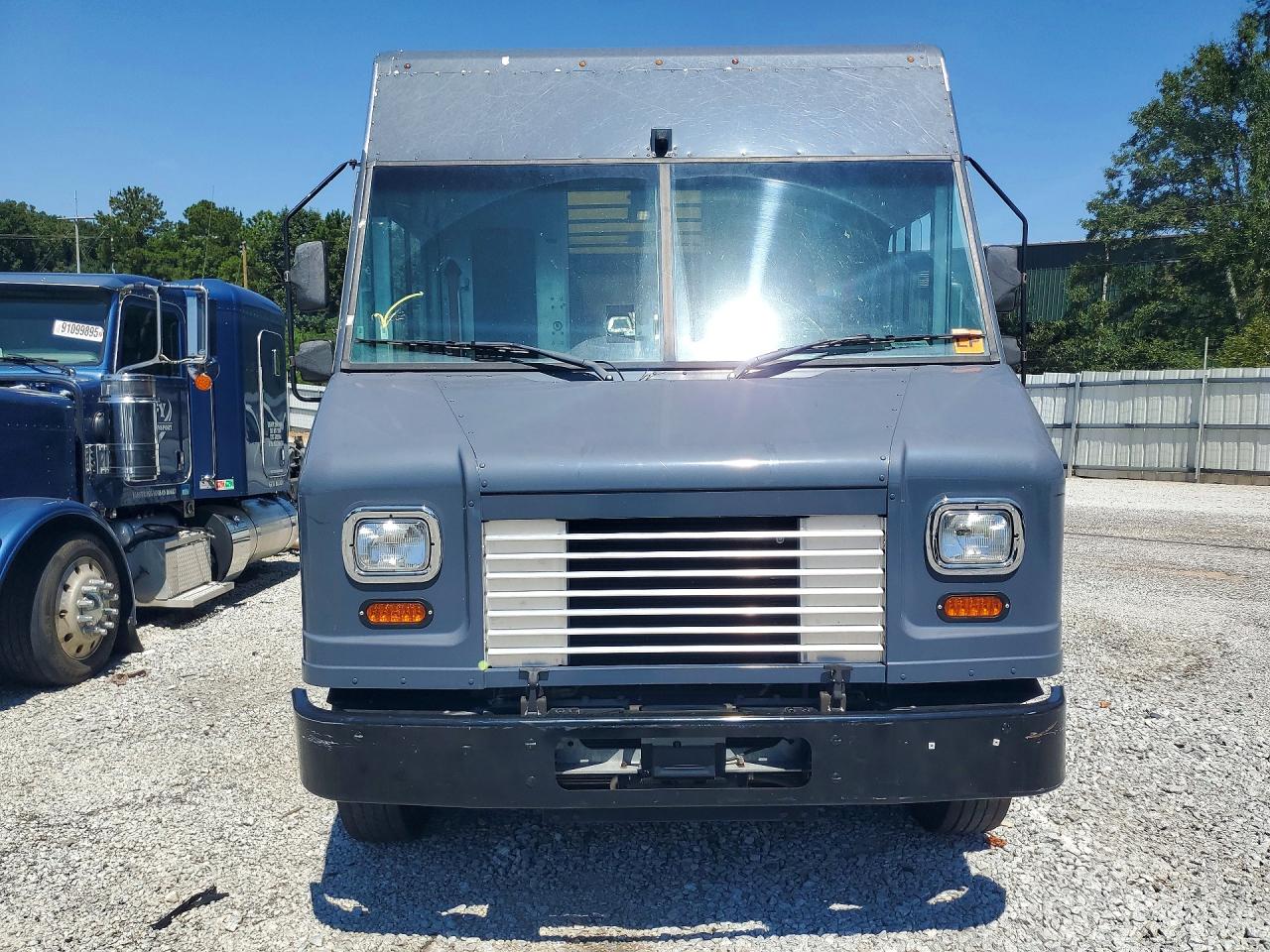 2020 FORD F59 — снимка 5