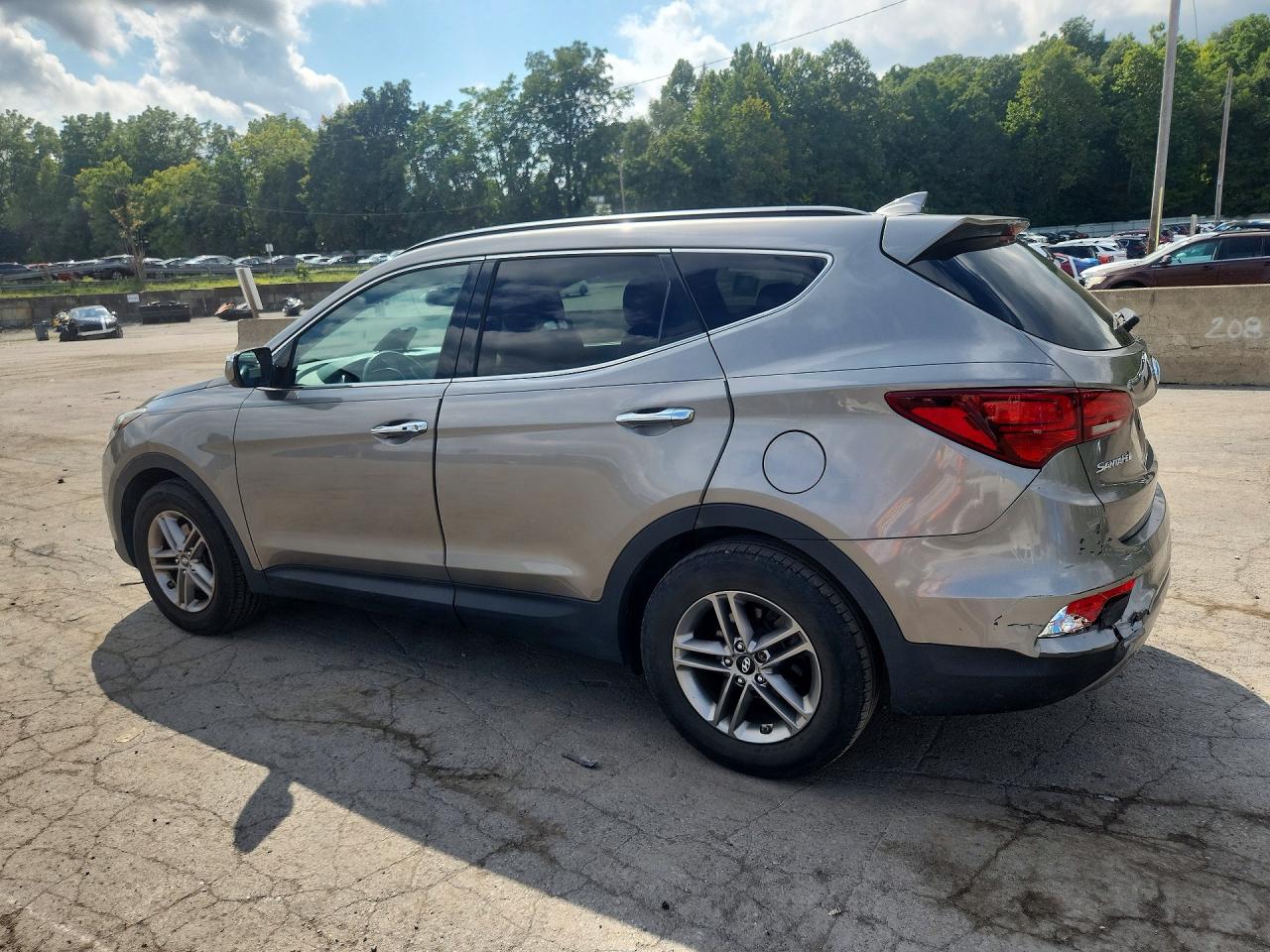 2017 HYUNDAI SANTA FE SPORT 2.4L — снимка 2