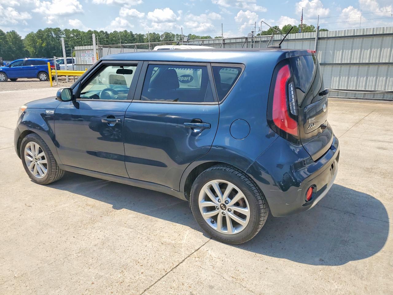2017 KIA SOUL + — снимка 2