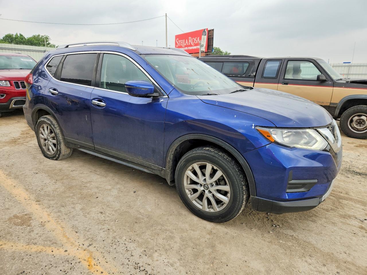 2019 NISSAN ROGUE SV — снимка 4