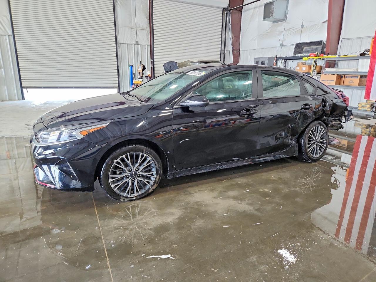 2023 KIA FORTE GT LINE