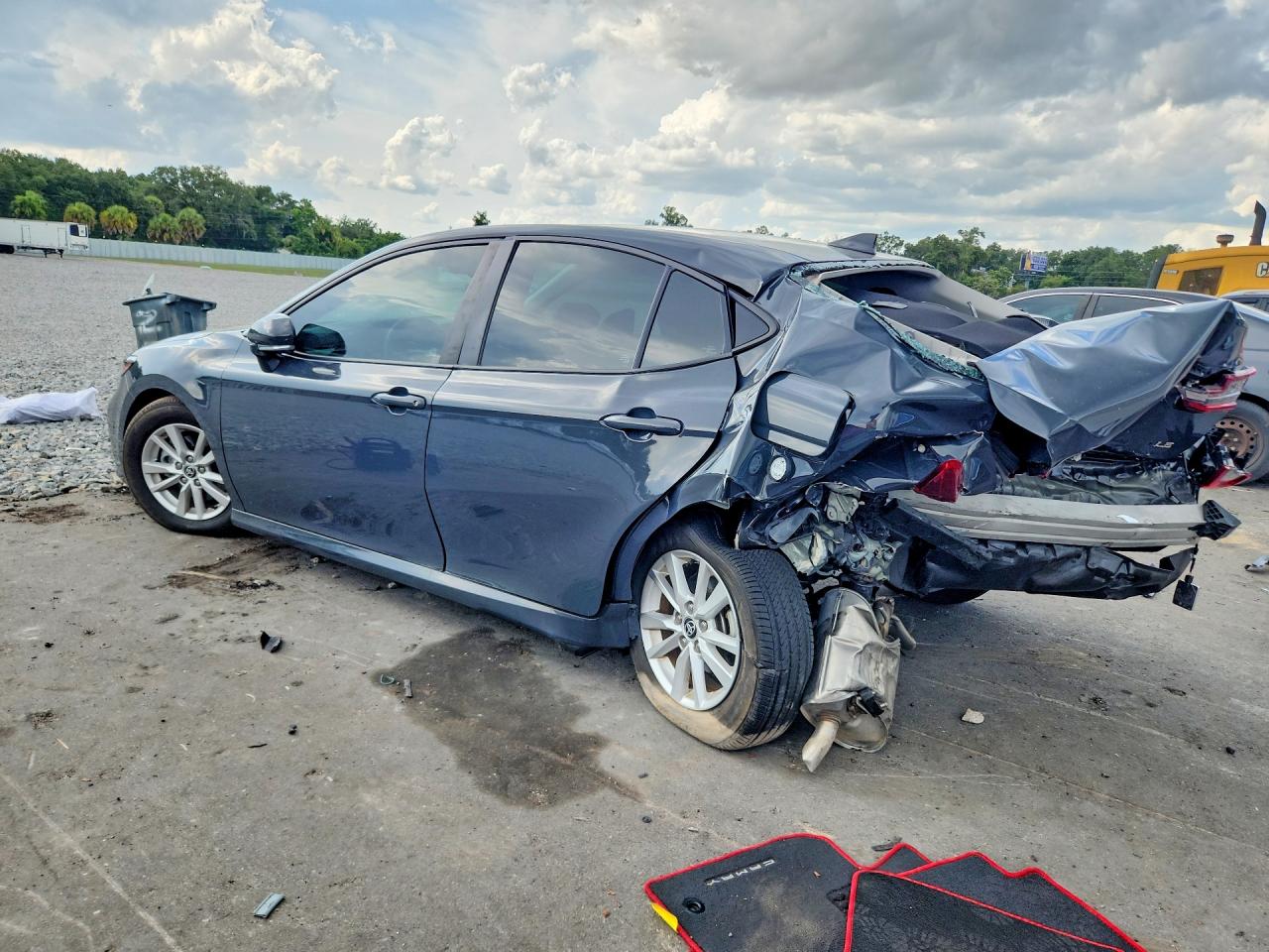 2025 TOYOTA CAMRY LE — снимка 2