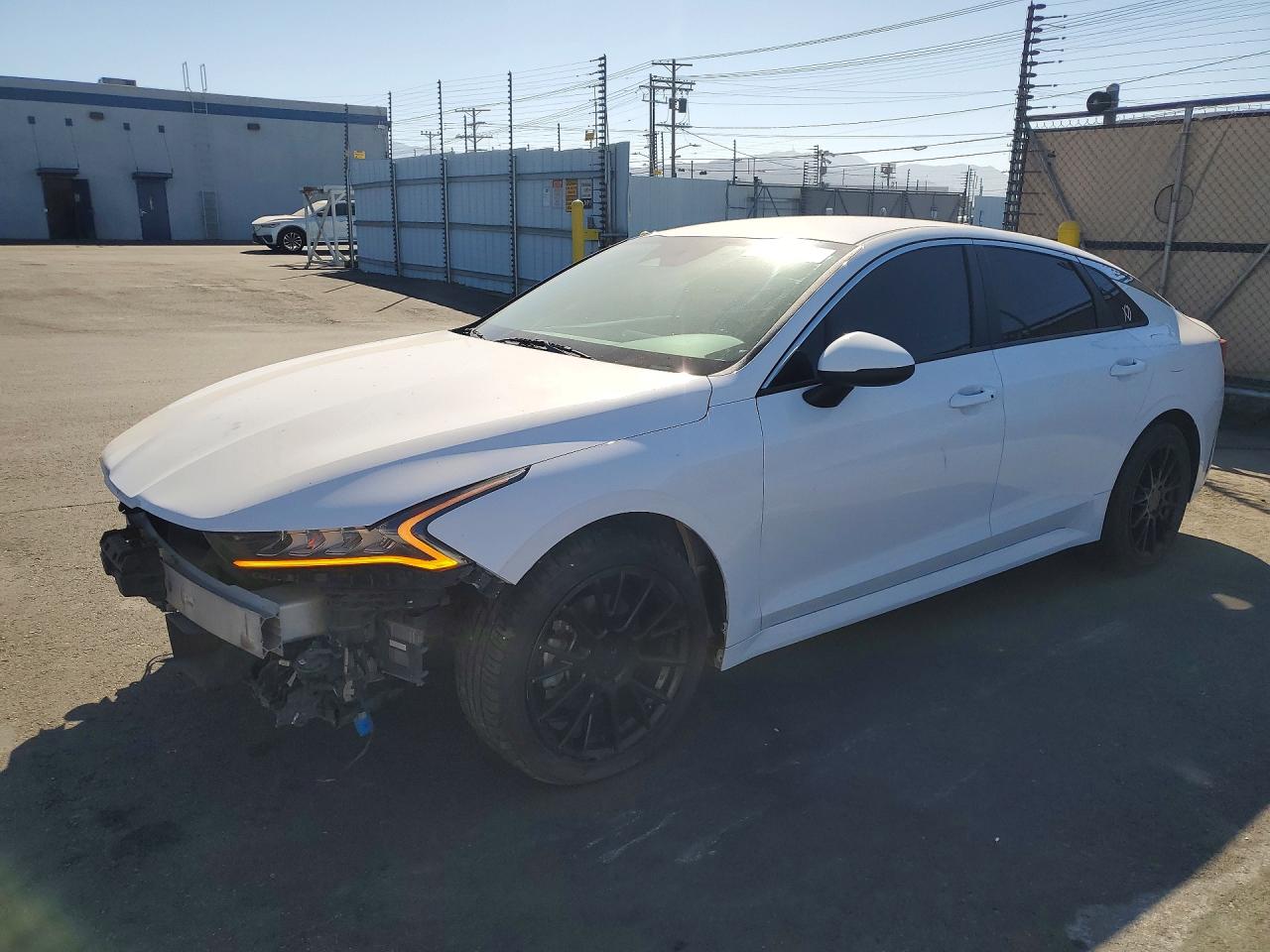 2022 KIA K5 LXS