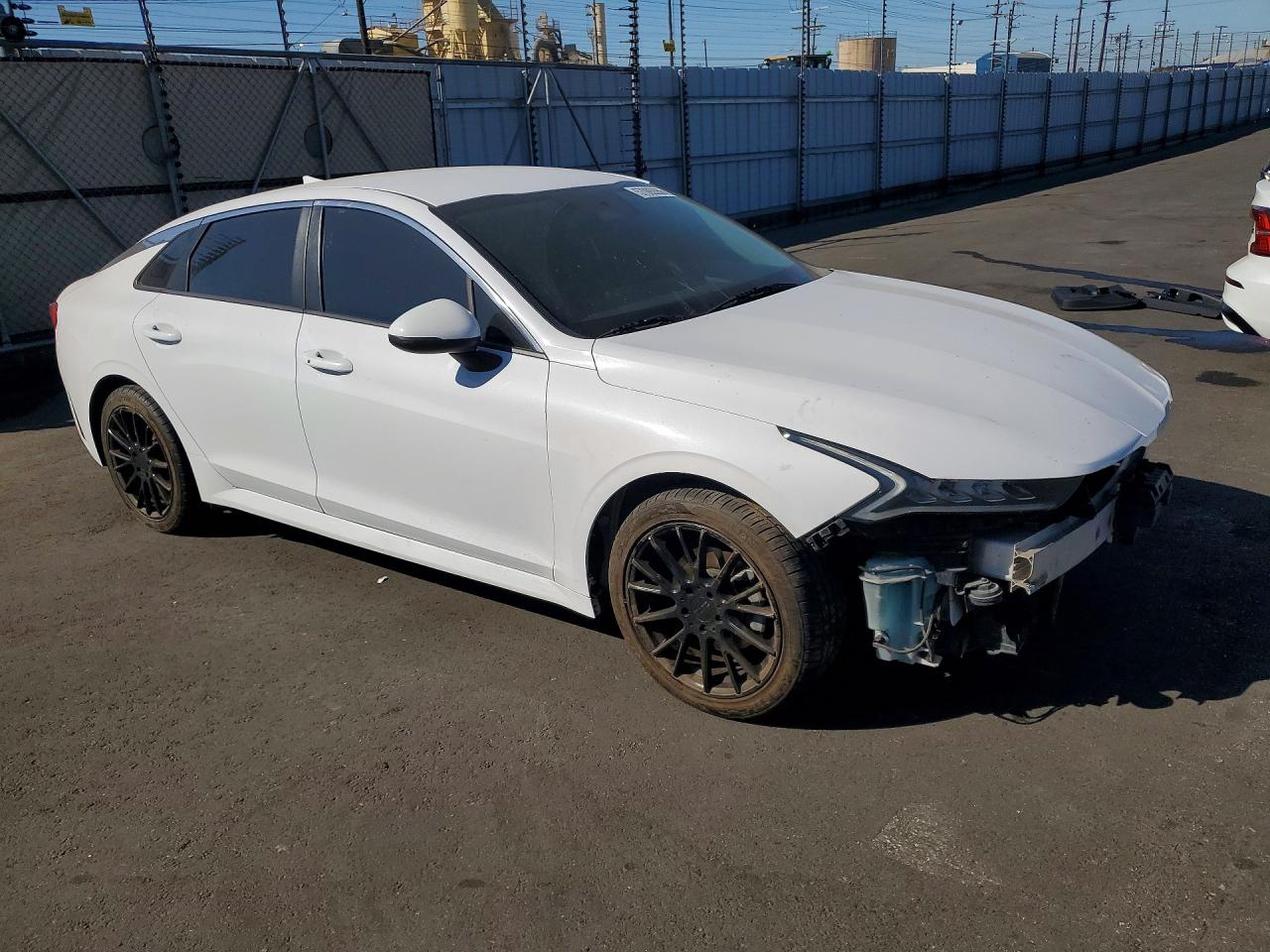 2022 KIA K5 LXS — снимка 4