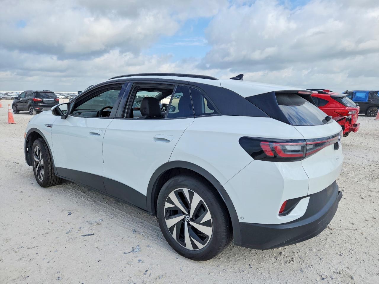 2023 VOLKSWAGEN ID.4 PRO — снимка 2