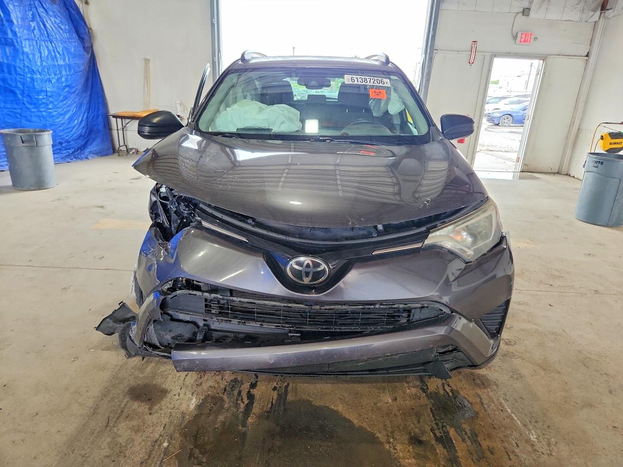 2017 TOYOTA RAV4 LE — снимка 5
