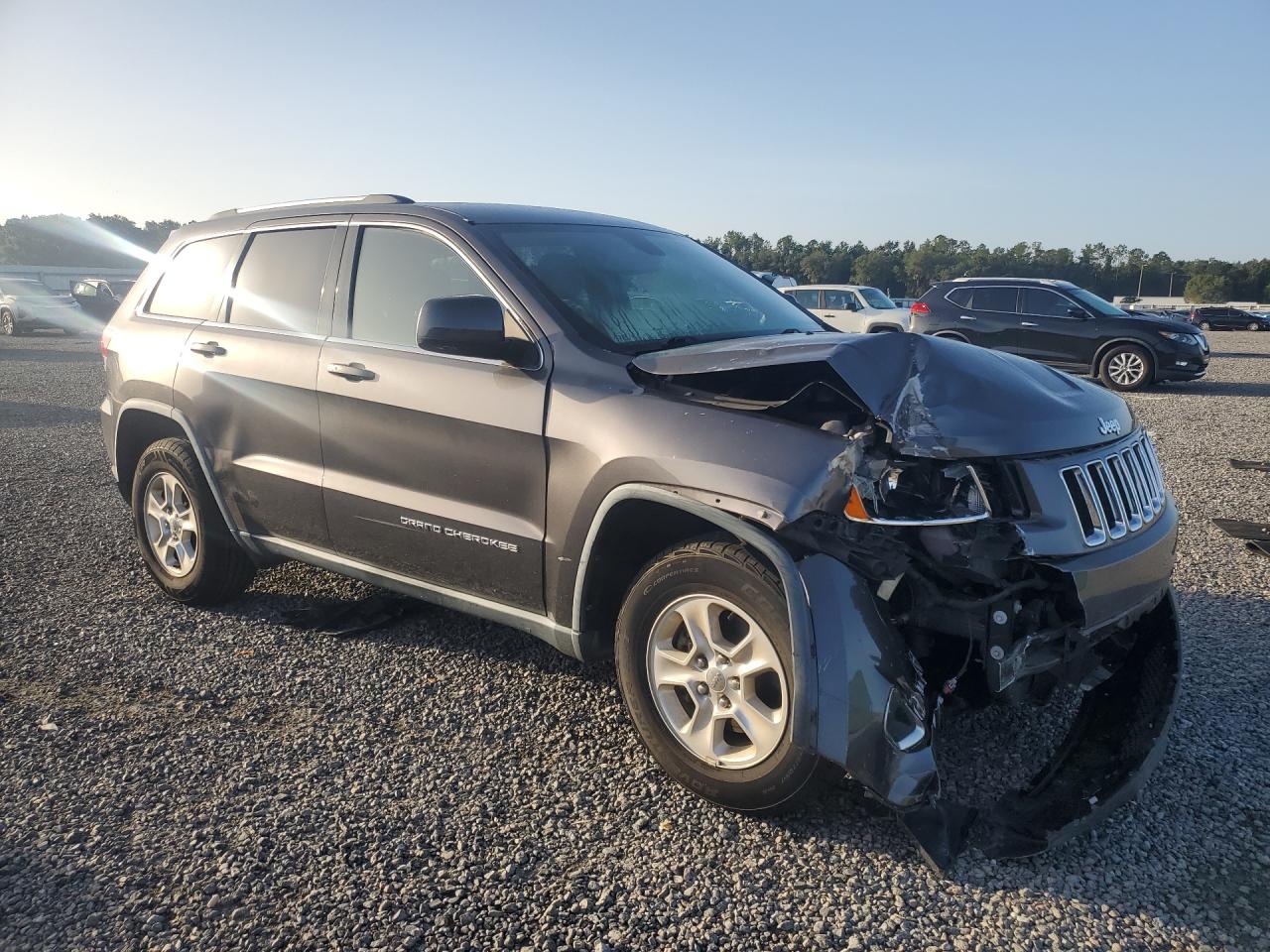 2015 JEEP GRAND CHEROKEE LAREDO — снимка 4