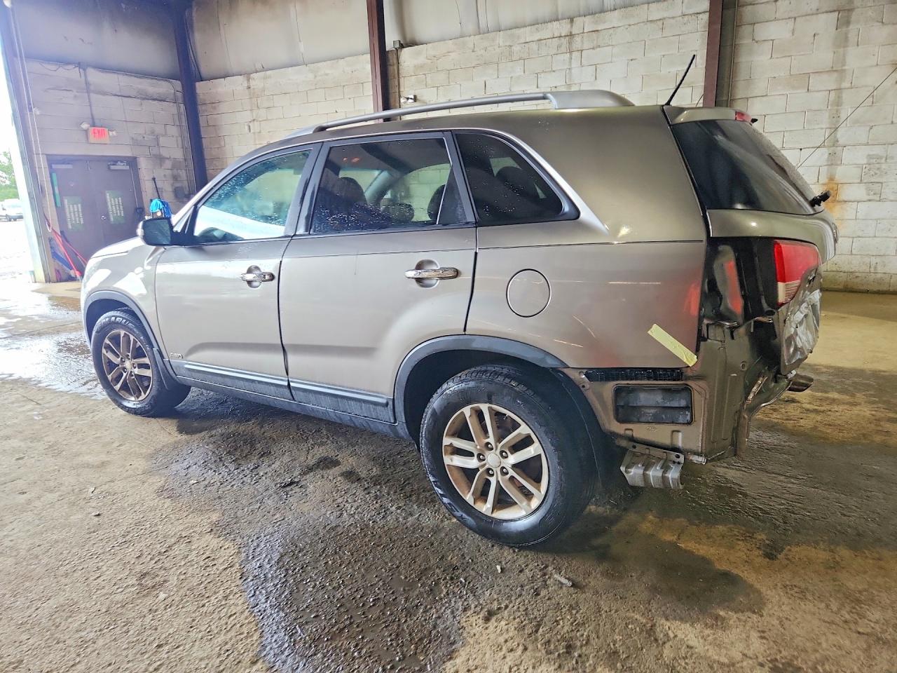 2015 KIA SORENTO LX — снимка 2
