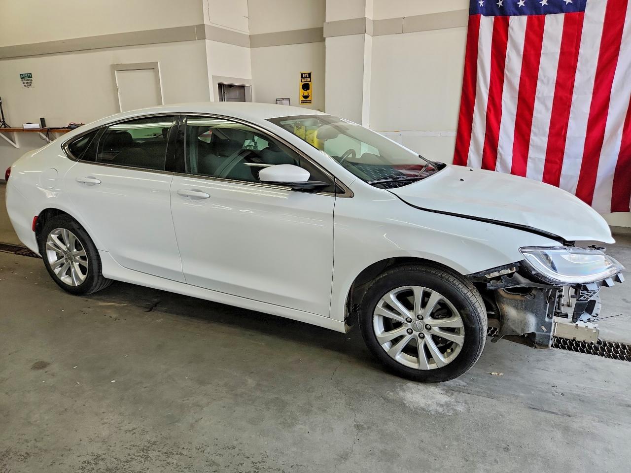 2015 CHRYSLER 200 LIMITED — снимка 4