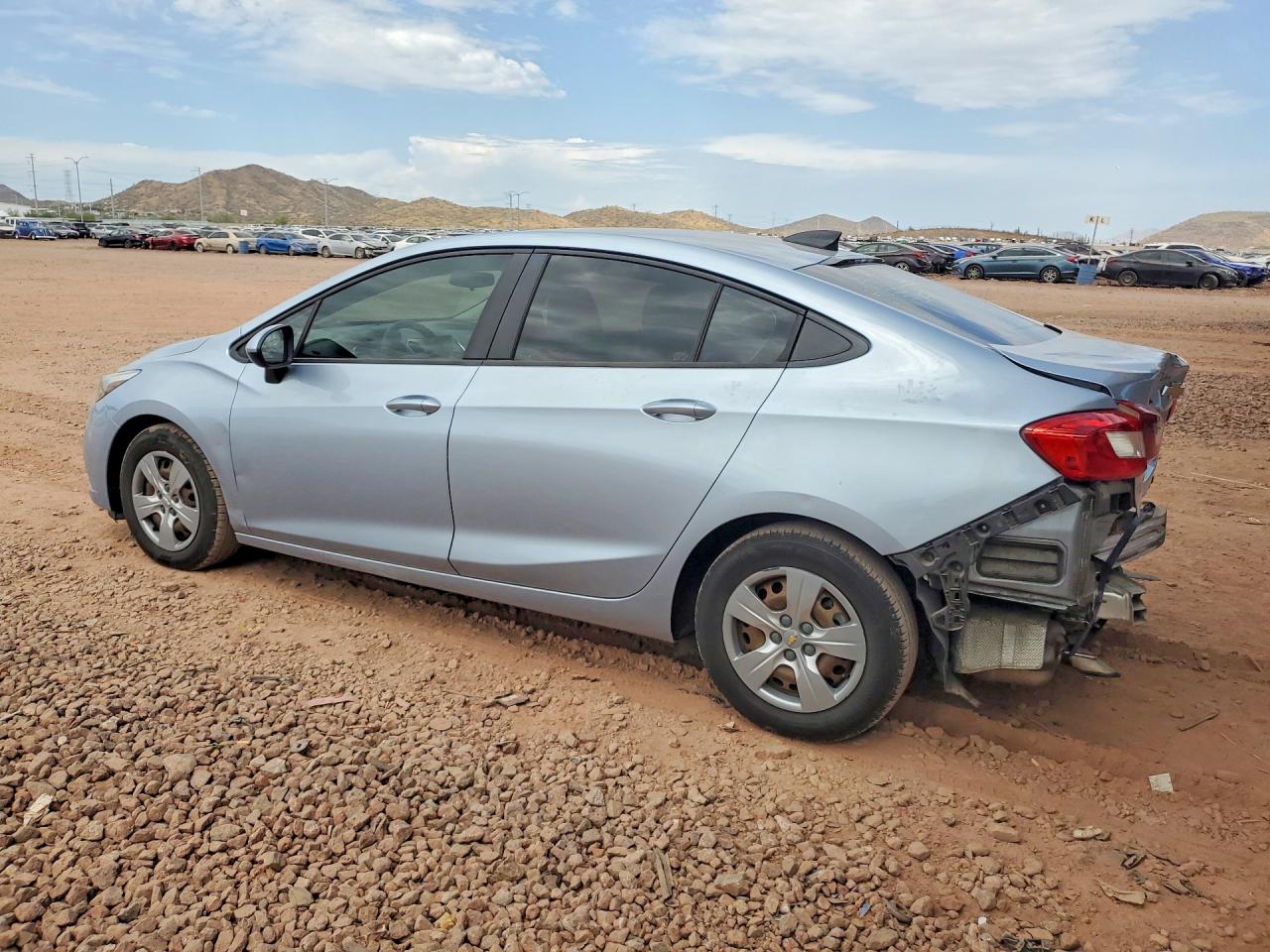 2017 CHEVROLET CRUZE LS — снимка 2