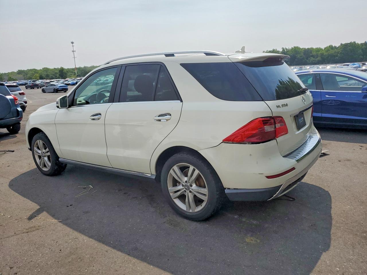 2013 MERCEDES-BENZ ML 350 4MATIC — снимка 2
