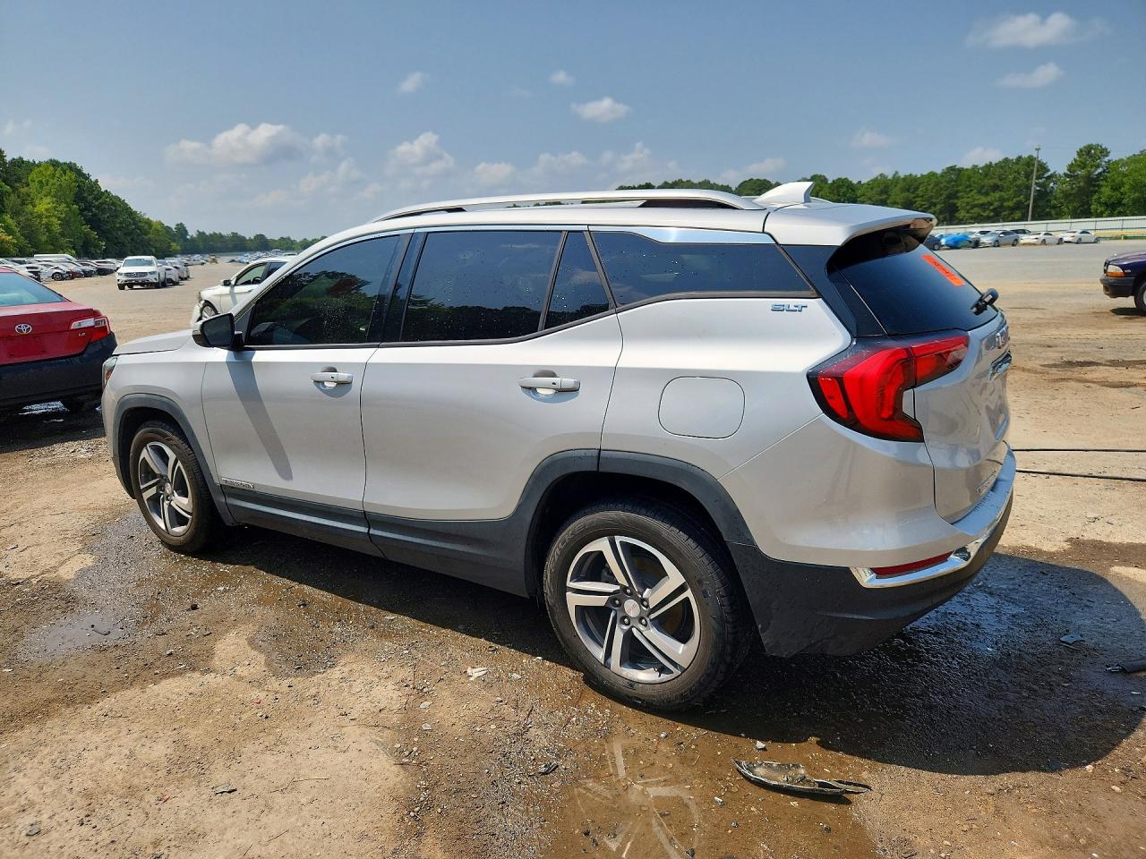 2019 GMC TERRAIN SLT — снимка 2