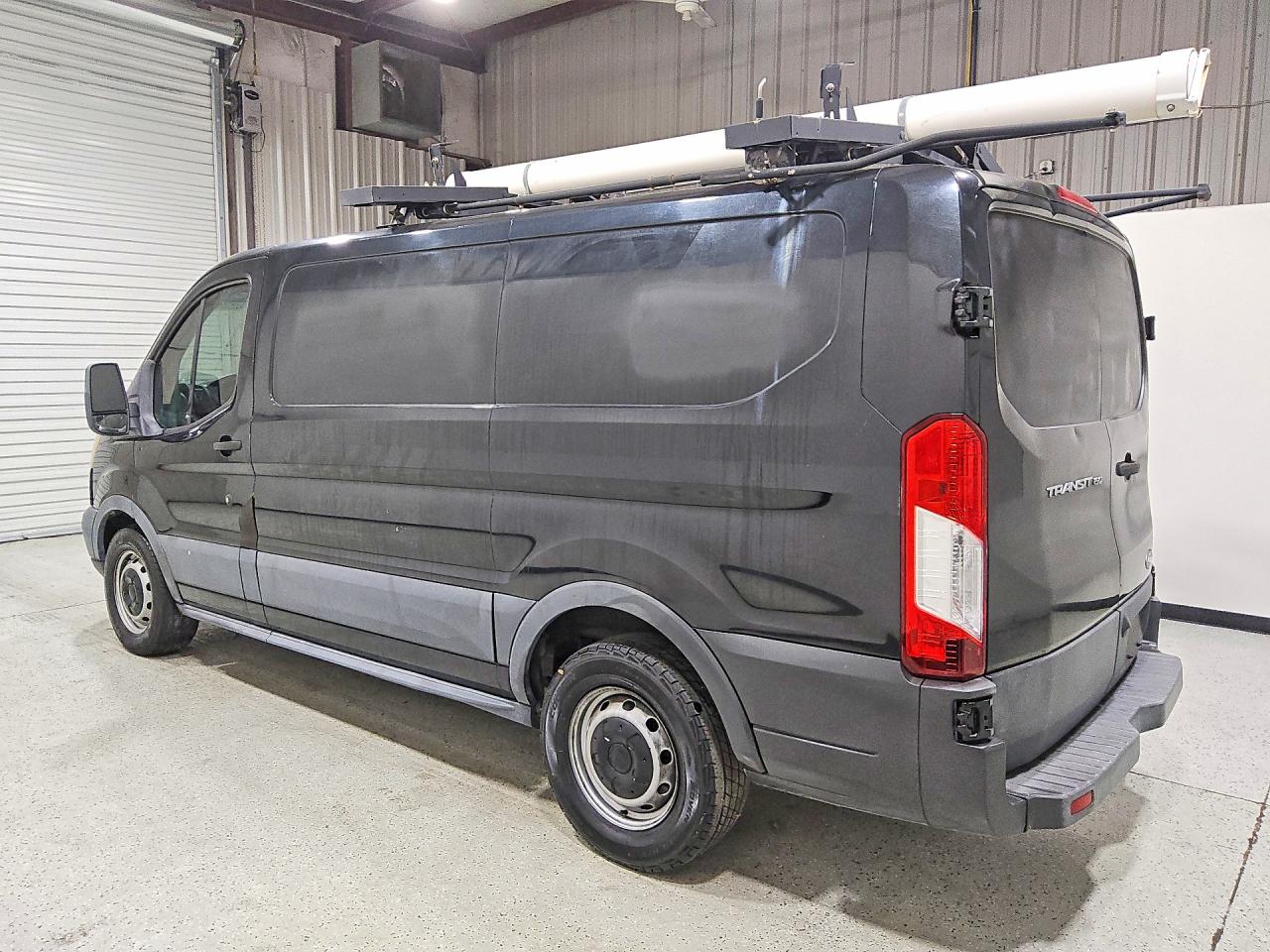 2015 FORD TRANSIT T-150 — снимка 2