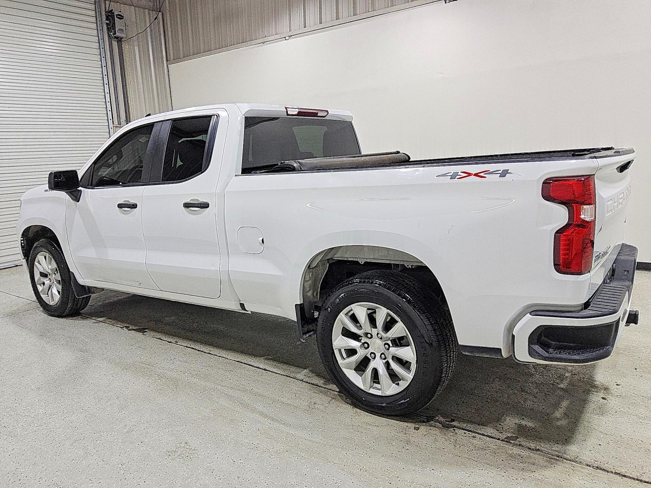 2023 CHEVROLET SILVERADO K1500 CUSTOM — снимка 2
