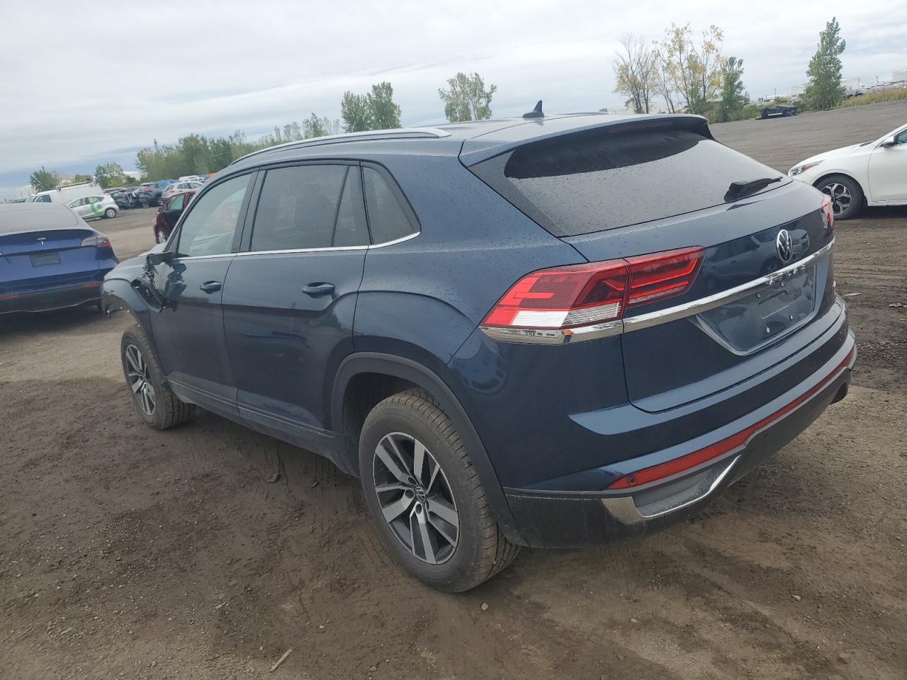 2021 VOLKSWAGEN ATLAS CROSS SPORT SE — снимка 2