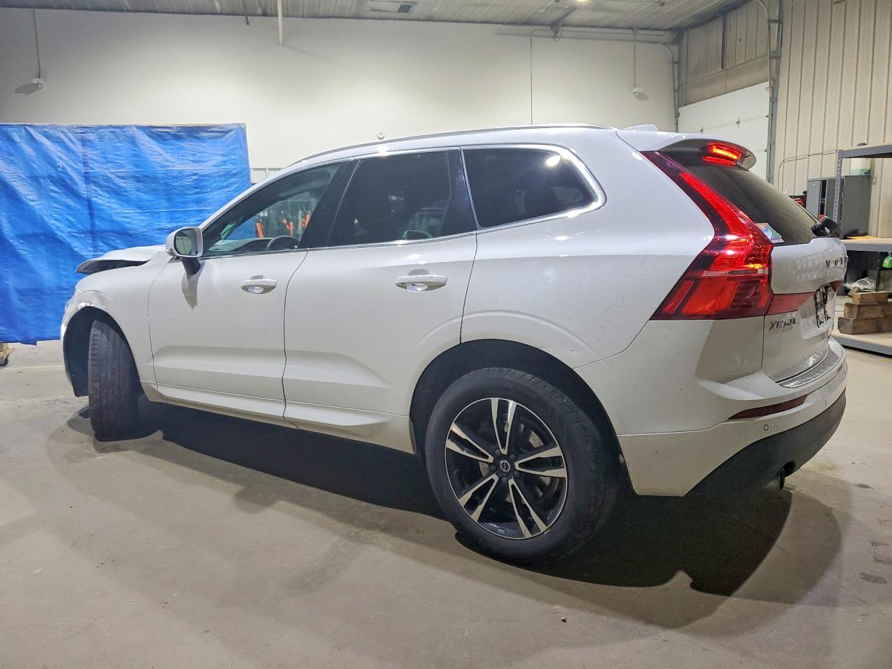2020 VOLVO XC60 T6 MOMENTUM — снимка 2