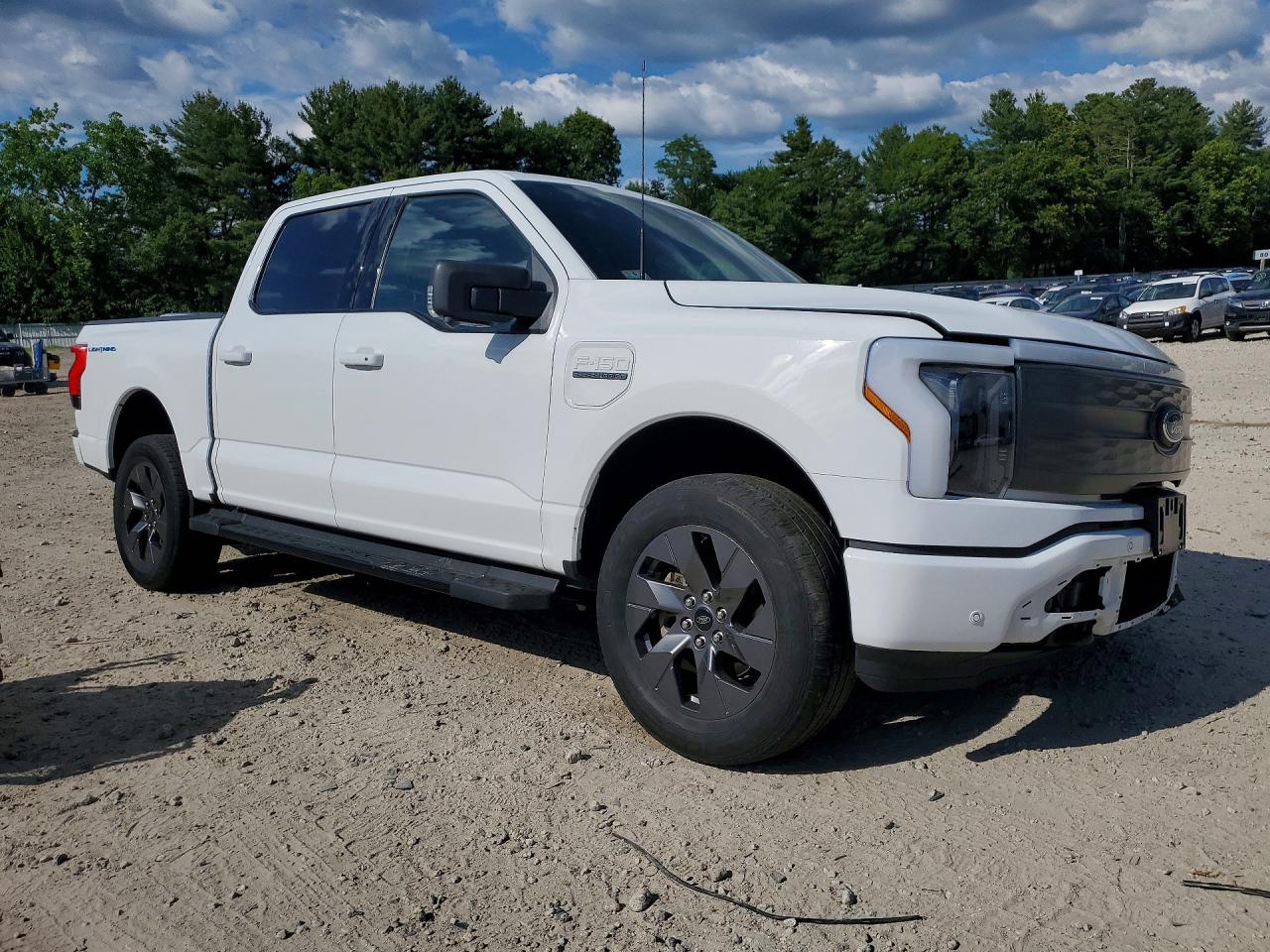 2022 FORD F150 LIGHTNING PRO — снимка 4