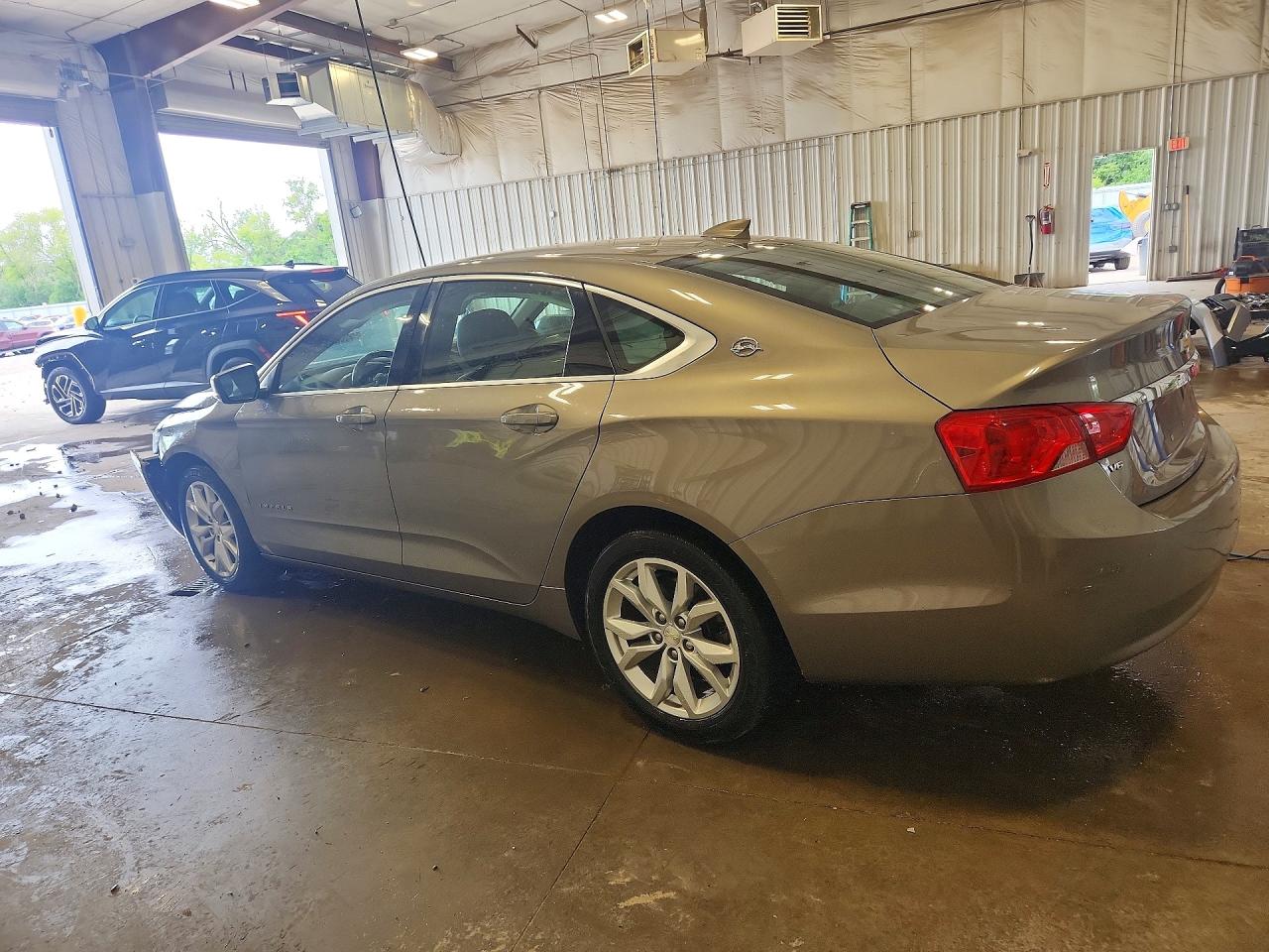 2017 CHEVROLET IMPALA LT — снимка 2