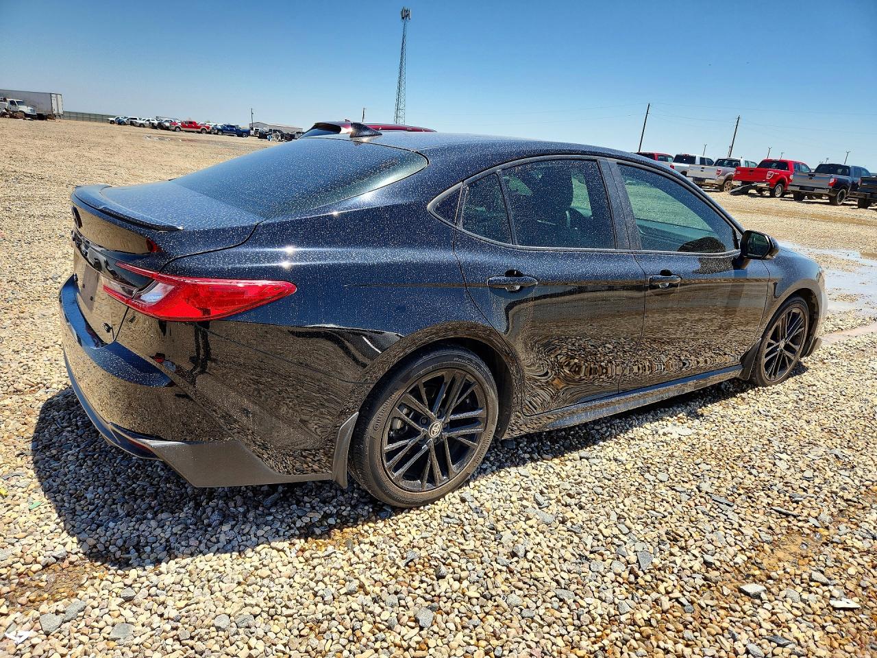 2025 TOYOTA CAMRY SE — снимка 3