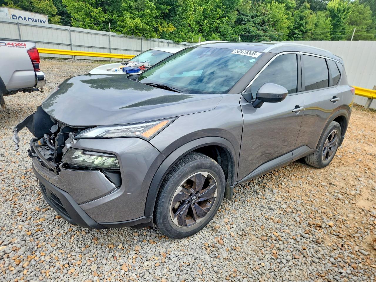 2024 NISSAN ROGUE SV