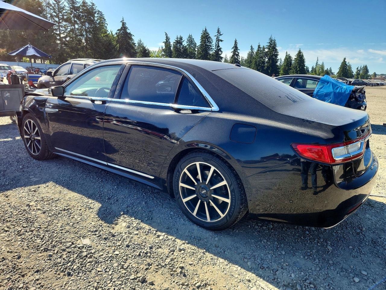 2017 LINCOLN CONTINENTAL RESERVE — снимка 2